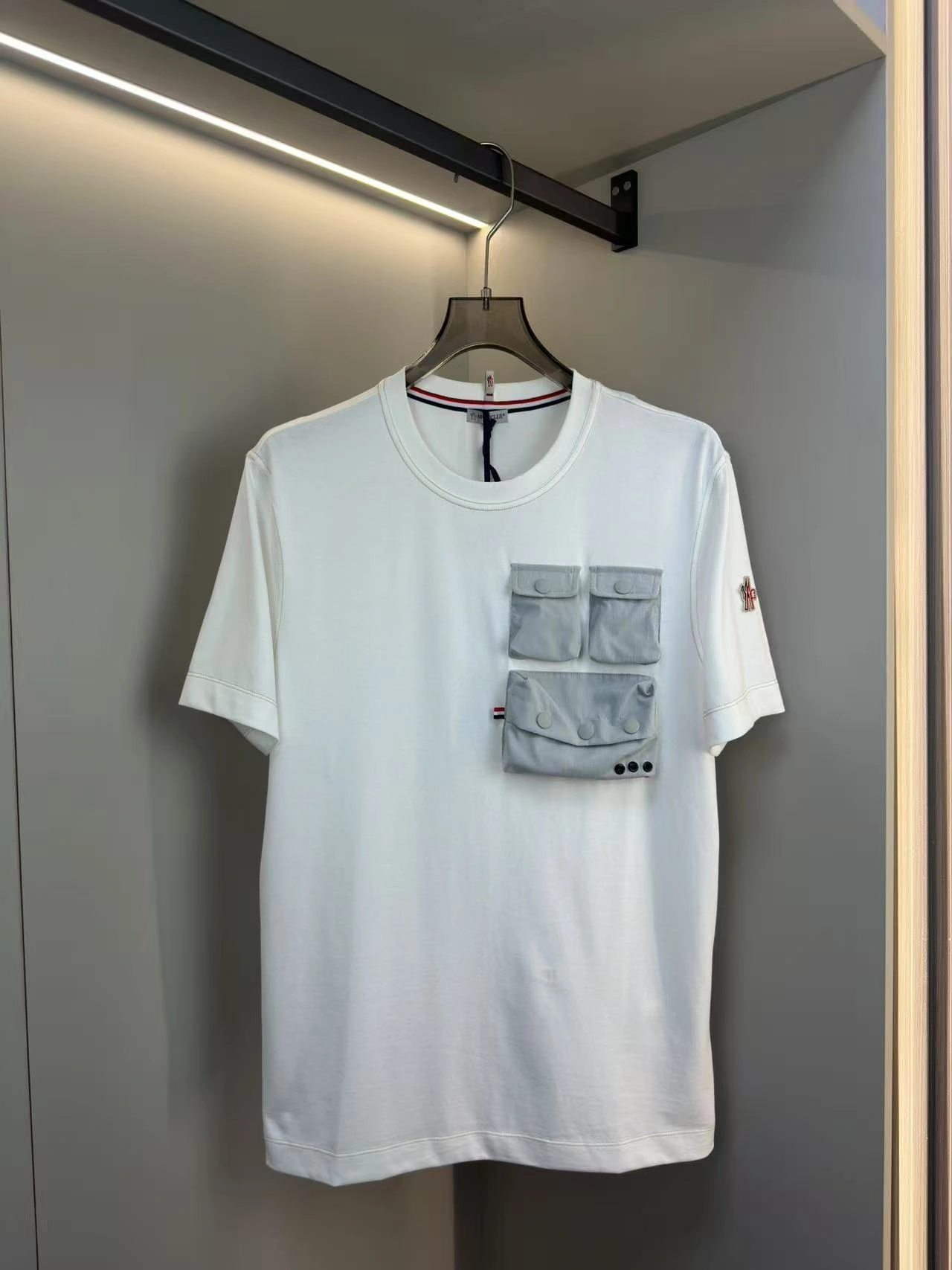 wg.luxury-- 7o9385r 2025ss T 2colour item:E-F409E1511-2